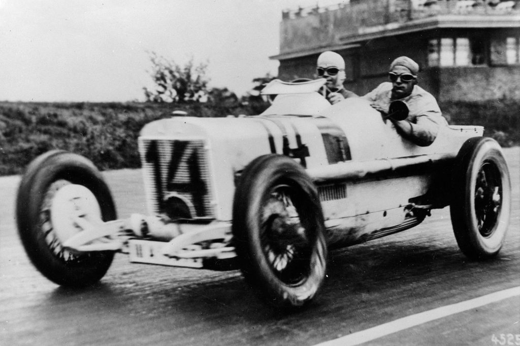 Caracciola pilota un Mercedes Grand Prix en el GP de Alemania de 1926