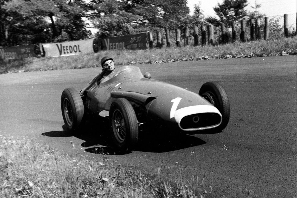 Juan Manuel Fangio, al volante de su Maserati 250F, en el GP de Alemania de Fórmula 1 de 1957