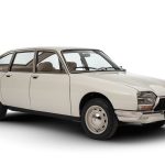 un Citroën GS de color blanco