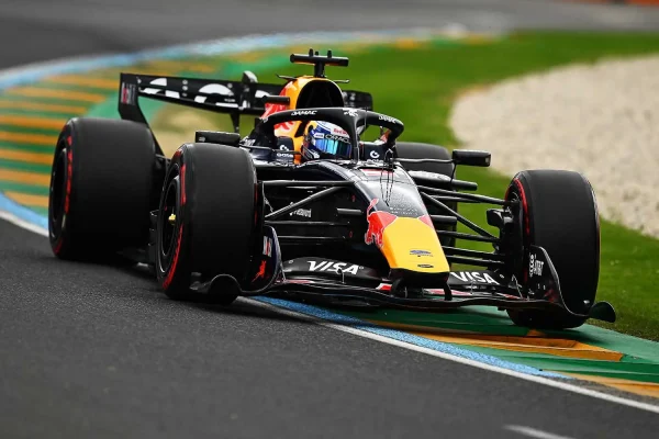 Max Verstappen pilota su Red Bull en el GP de Australia de Fórmula 1 2026