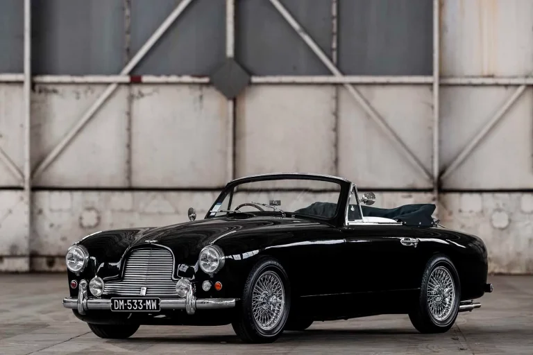 Aston Martin DB2/4 Drophead Coupé de 1953